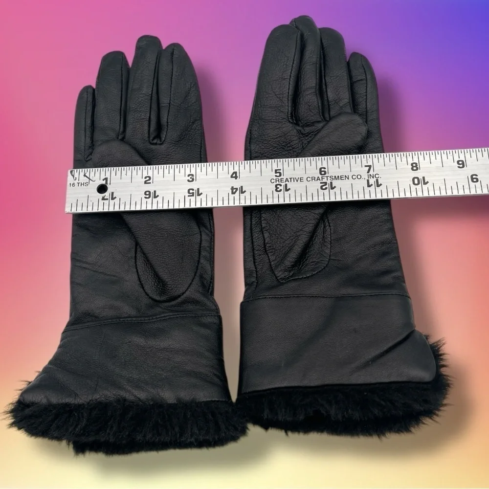 Ann Taylor LOFT Black Leather Faux Fur Lined Gloves Size Small